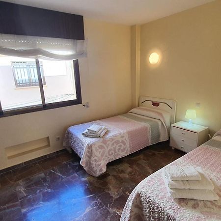 Apartamento Primera Linea Playa. ฟูเอนฮิโรลา ภายนอก รูปภาพ